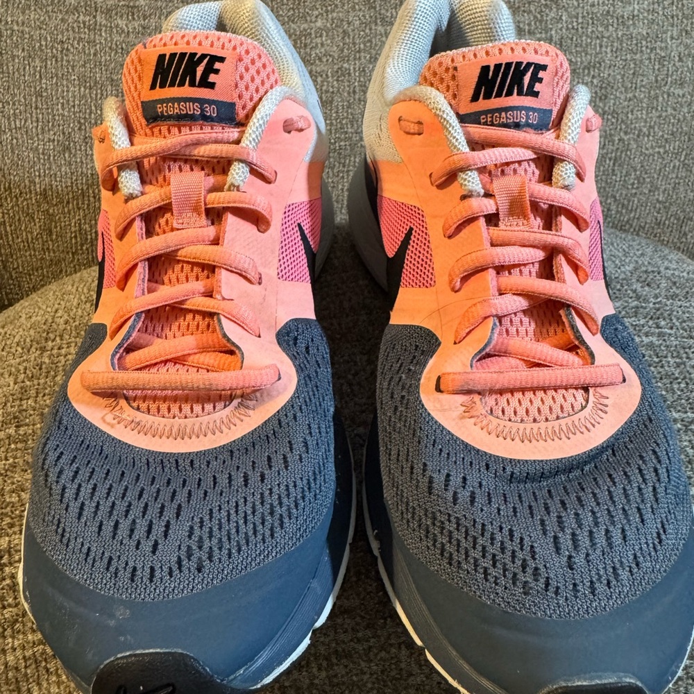 Nike Air Pegasus 30 Women’s running Shoes Atomic Pink/Armory Slate Size 9.5 - Picture 3 of 10